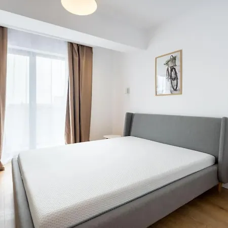 Bright & Modern Flat - Sleeps 4 公寓